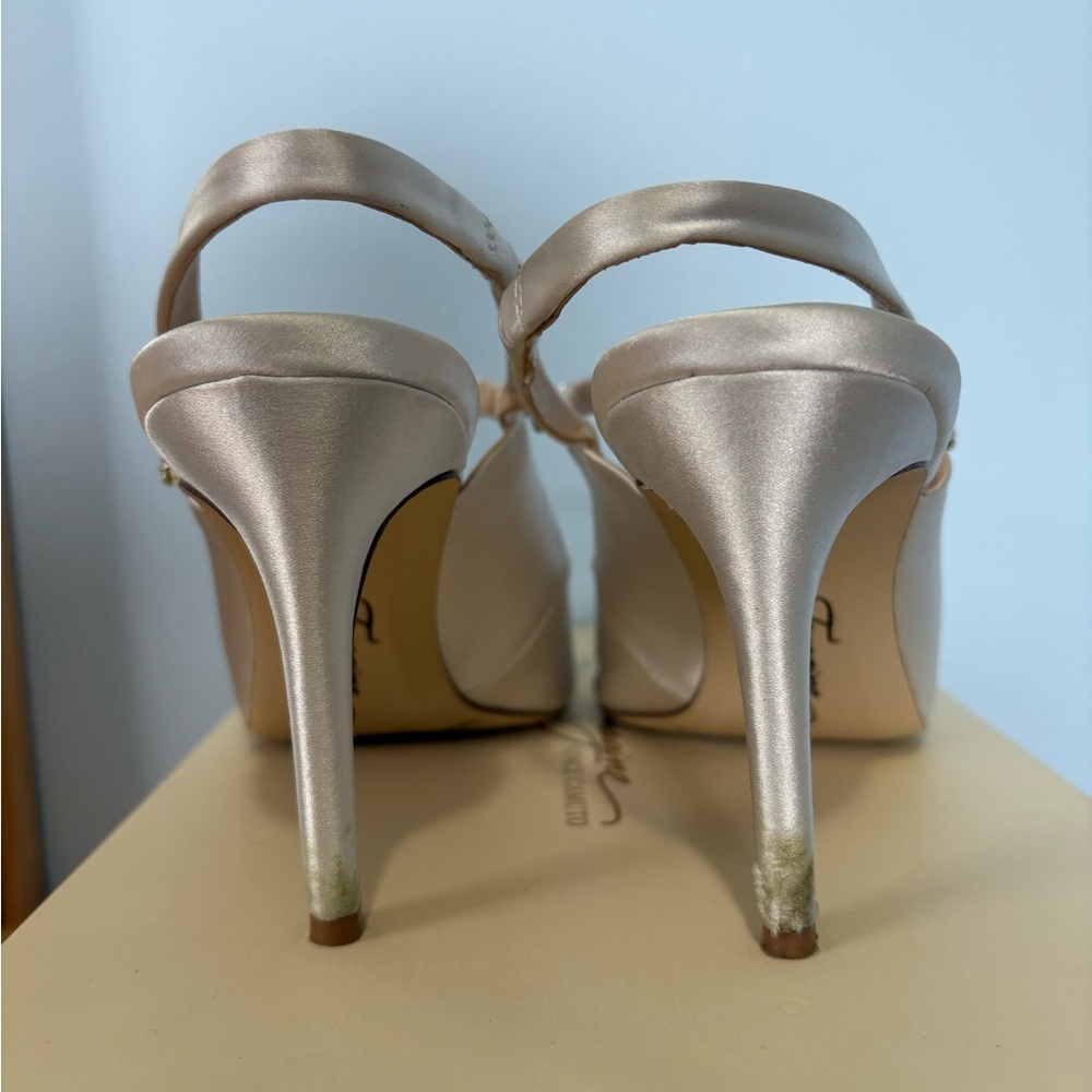 Vince Camuto Women's Ivory Slingback Heels - Picture 10 of 12